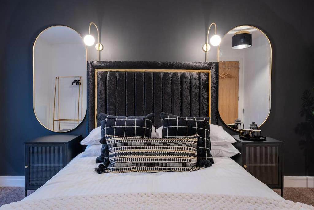 Penthouse Noir - Wyndale Living - Central Bham 2Br Birmingham Eksteriør billede