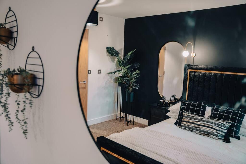 Penthouse Noir - Wyndale Living - Central Bham 2Br Birmingham Eksteriør billede