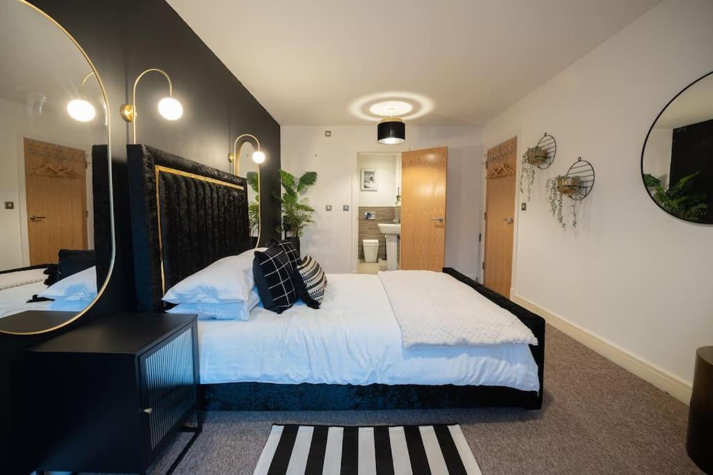 Penthouse Noir - Wyndale Living - Central Bham 2Br Birmingham Eksteriør billede